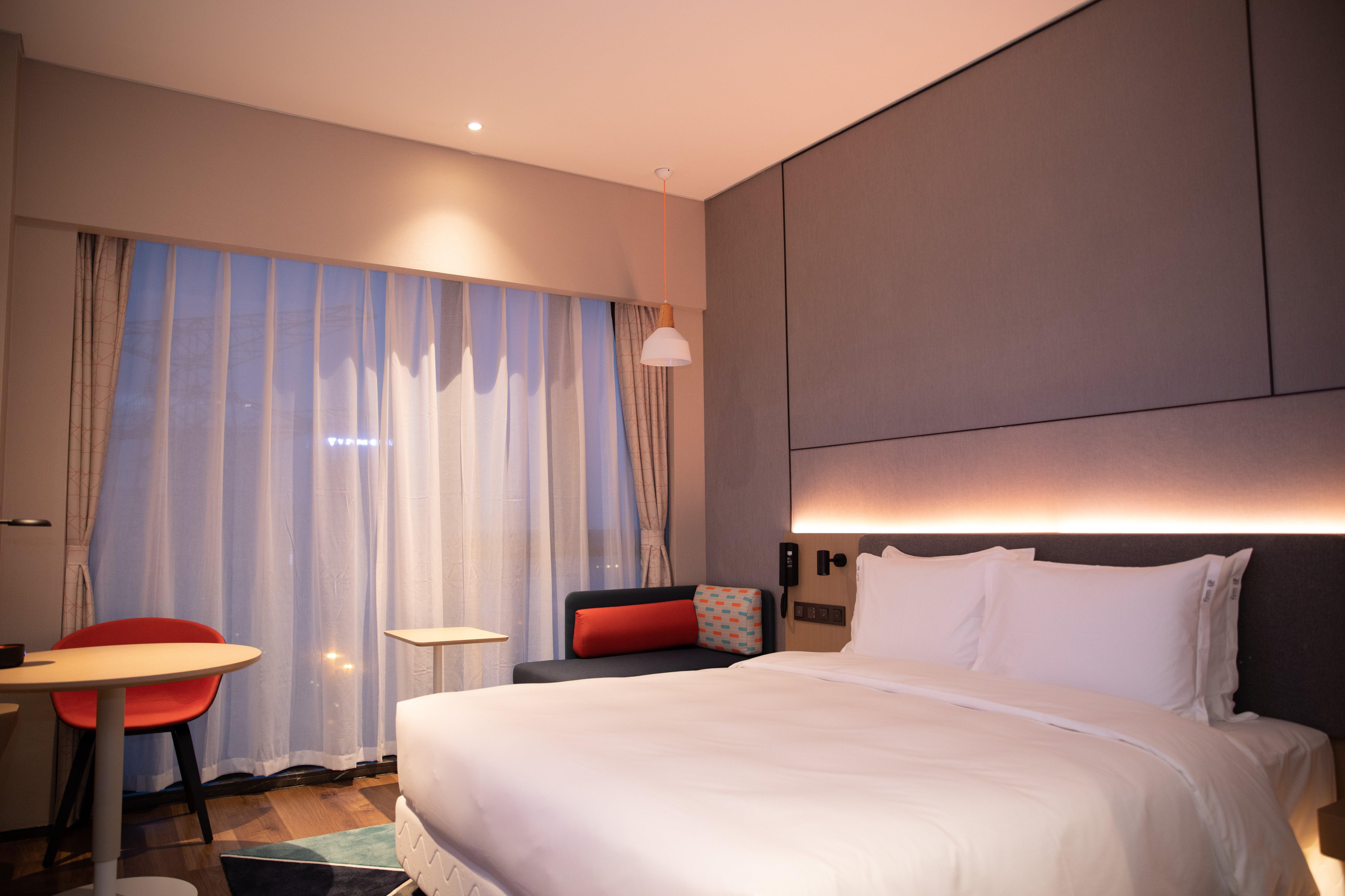 Holiday Inn Express Shenzhen Longhua By Ihg Extérieur photo